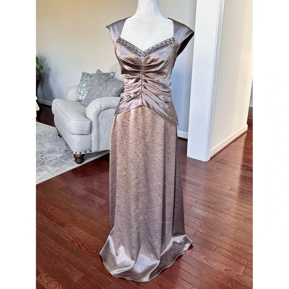 Vintage La Nuit Beaded Neckline Ethereal Divine Feminine Maxi Gown Dress Size 10 - Picture 3 of 11